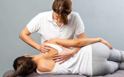 Pourquoi choisir l’ostéopathie pour soutenir votre parcours de course ?