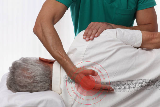 Comment un Ostéopathe Aborde-t-il le Traitement des Douleurs Lombaires ?